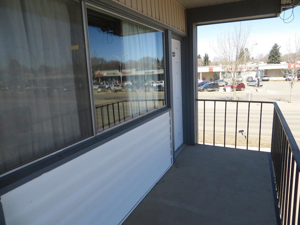 Westgate Inn Saskatoon Zimmer foto